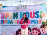 Alya Cahya saat peresmian Bimba Happy Smart Cabang Karawang